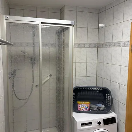 شقة Modern Ausgestatte 